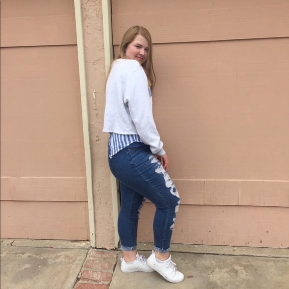 Meet your Posher, Amelia - Picture 3 of 3